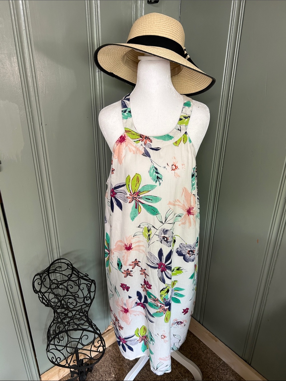 White Floral Sleeveless Sundress with Multicolor Blooms